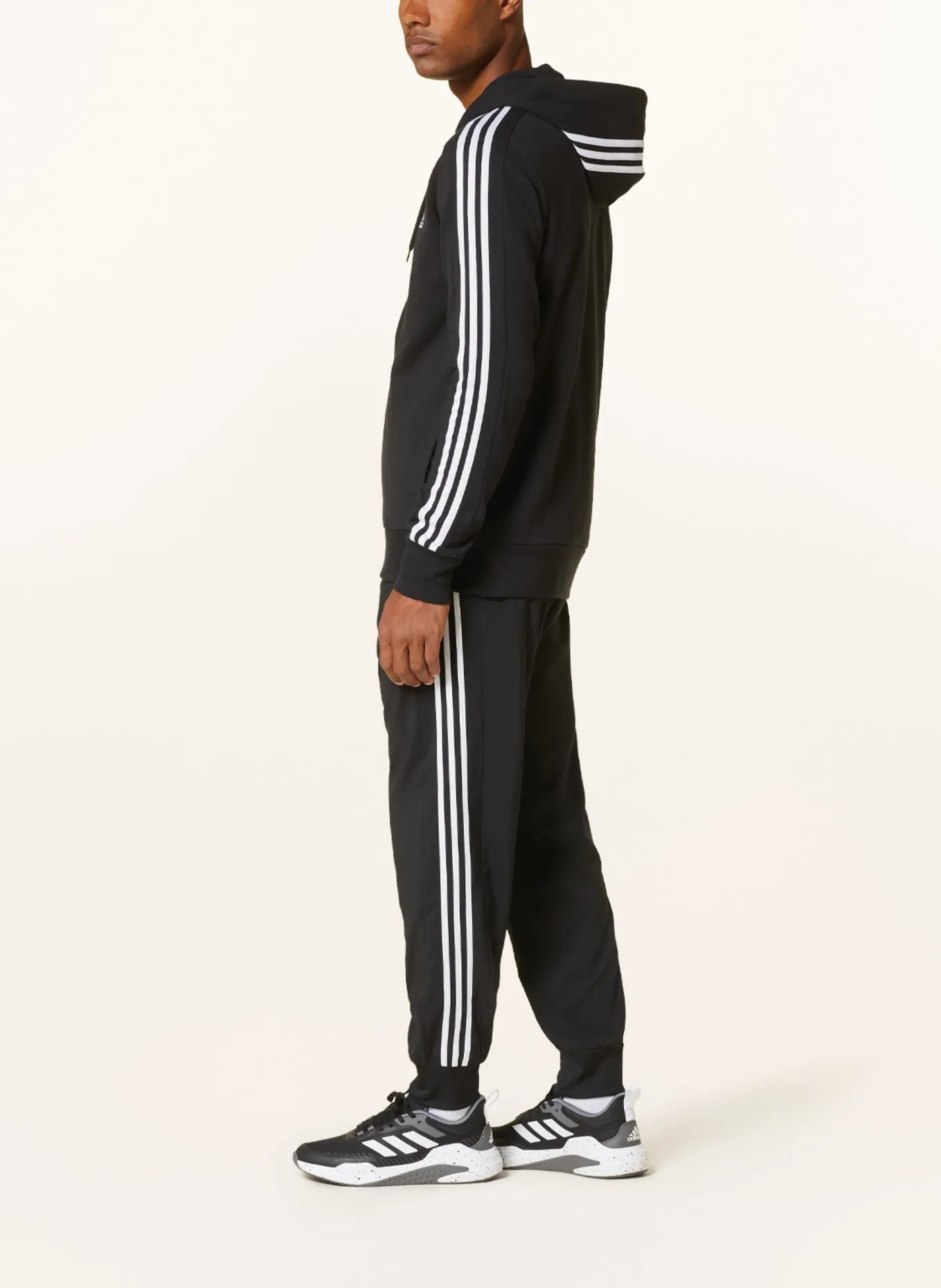 adidas ESSENTIALS sweatshirt, black