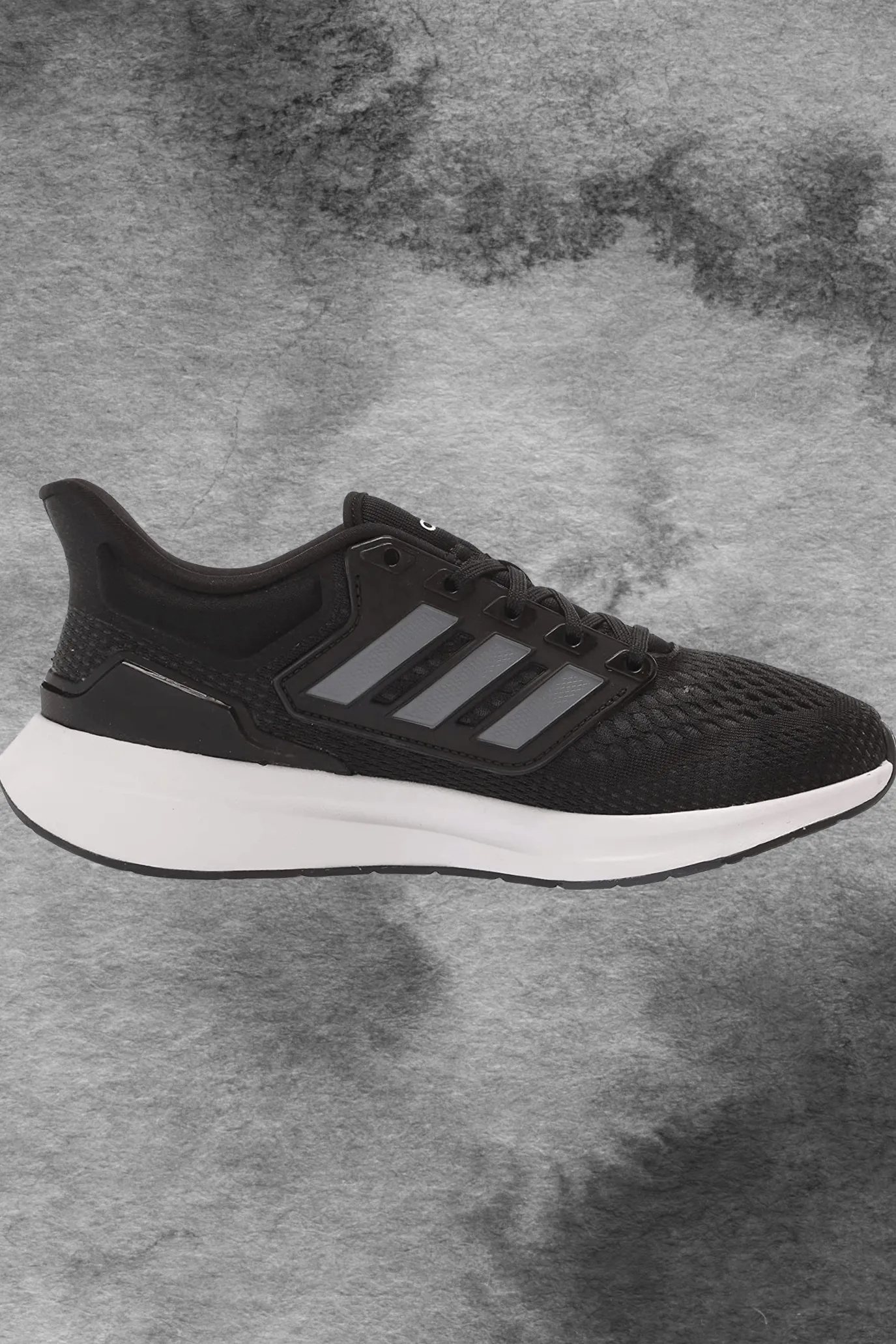 Adidas Unisex EQ21 Run Cross Trainer