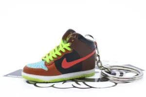 Nike Undefeated Dunk Hi Mini Sneaker Keychain