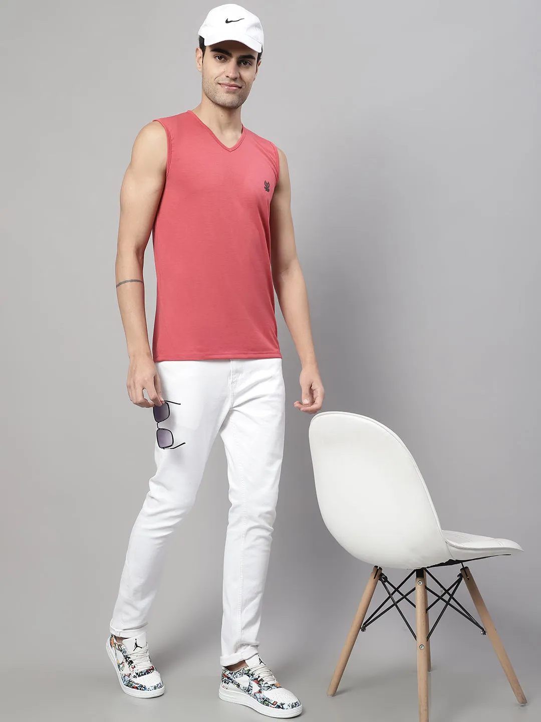 Vimal Jonney Regular Fit Cotton Solid Pink Gym Vest for Men